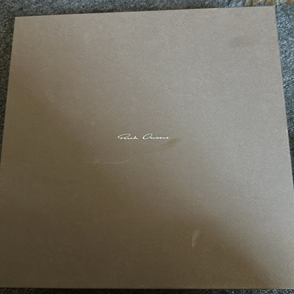 Kids Rick Owens Size 31 Only Worn Once. I can’t Go Lower Than Price Listed - Picture 3 of 4